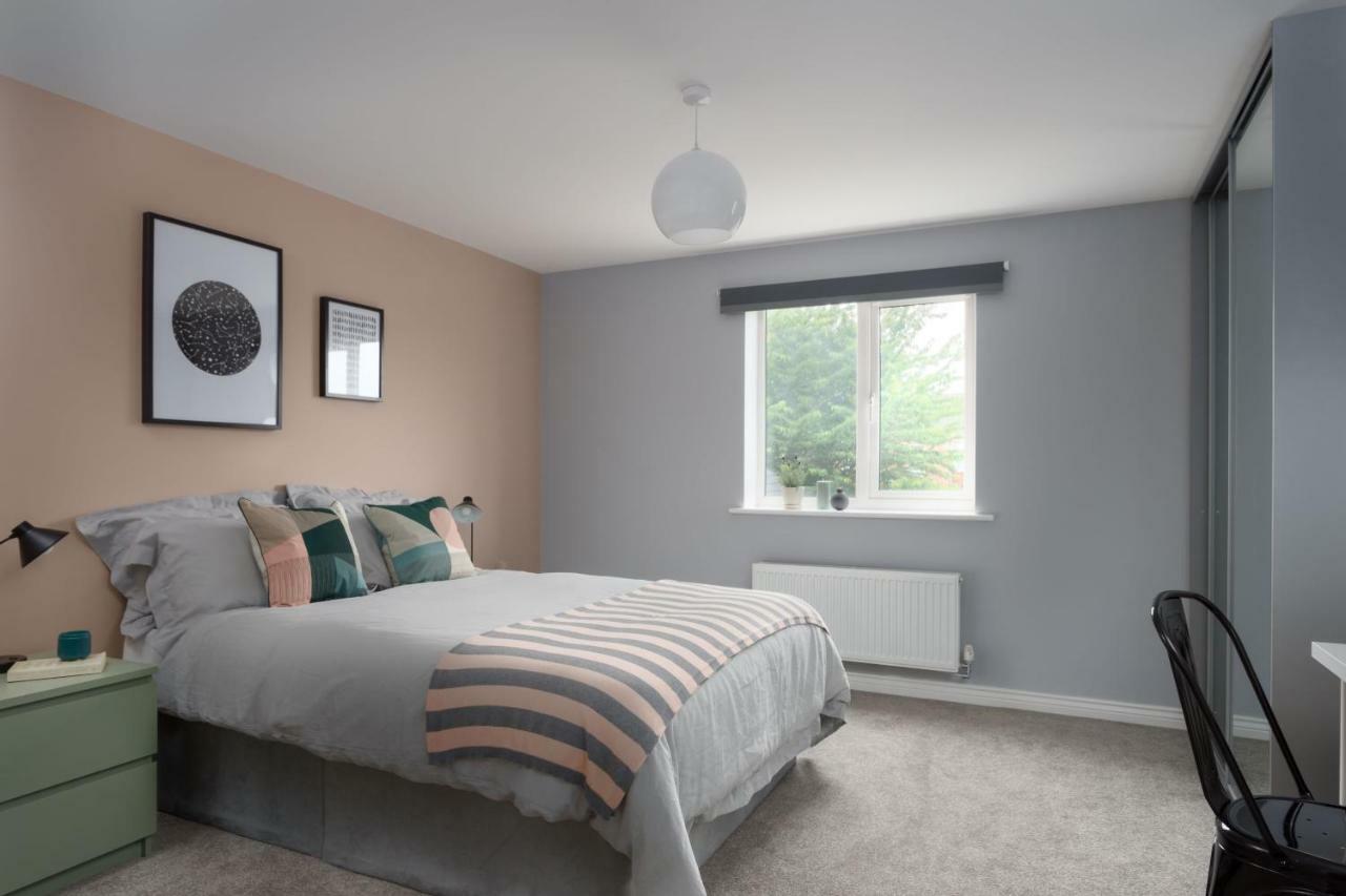 Holiday home Jlr Coventry