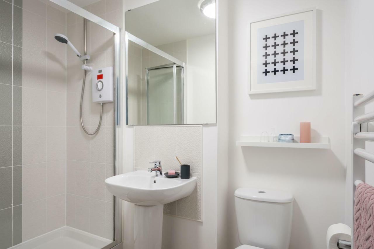 Holiday home Jlr Coventry